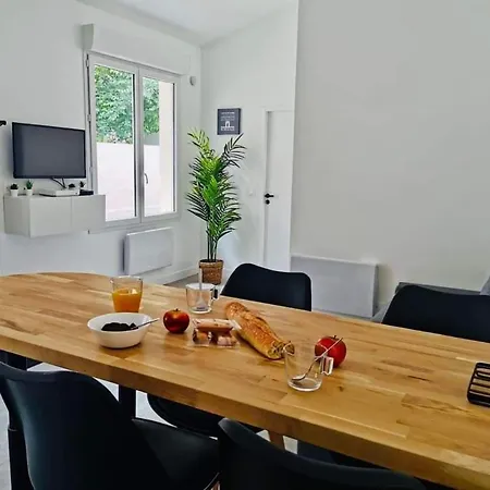 Appartement Le Repere De B&C à Cenon Extérieur photo